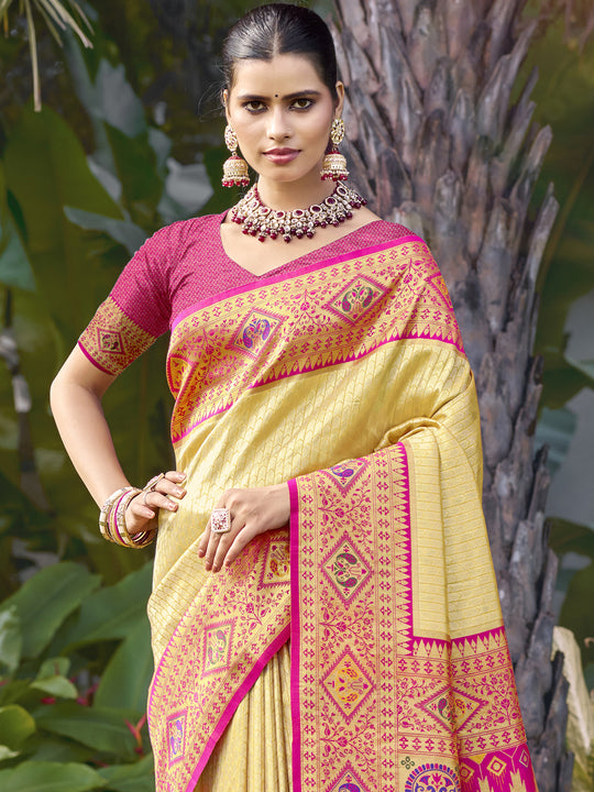 Cream Silk Saree With Blouse Piece