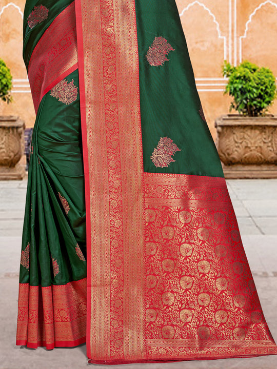 Green Silk Saree With Blouse Piece