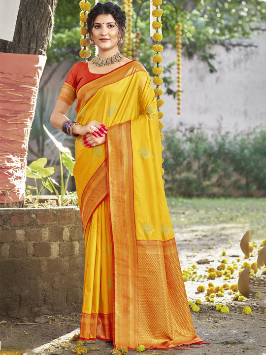 Yellow Silk Saree With Blouse Piece