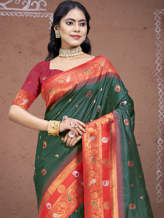 Green Silk Saree With Blouse Piece