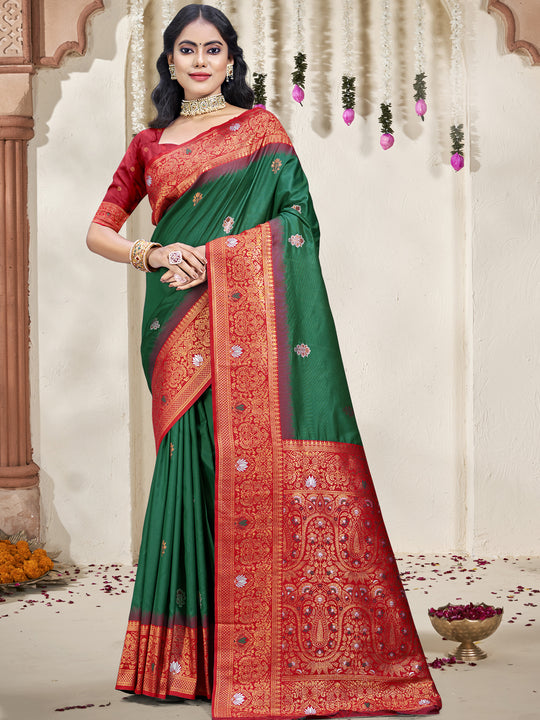 Green Silk Saree With Blouse Piece