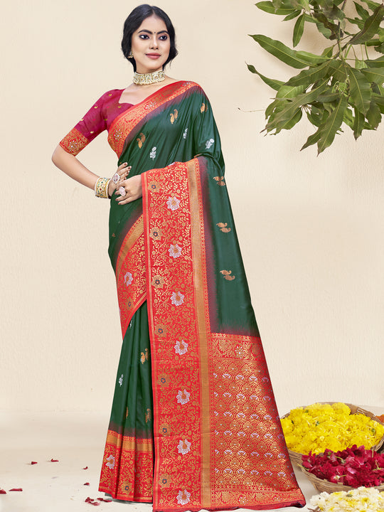Green Silk Saree With Blouse Piece