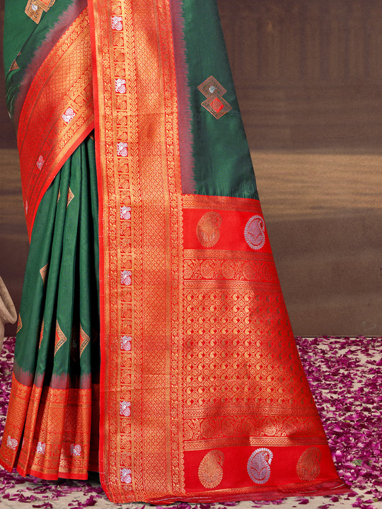 Green Silk Saree With Blouse Piece