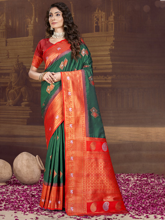 Green Silk Saree With Blouse Piece