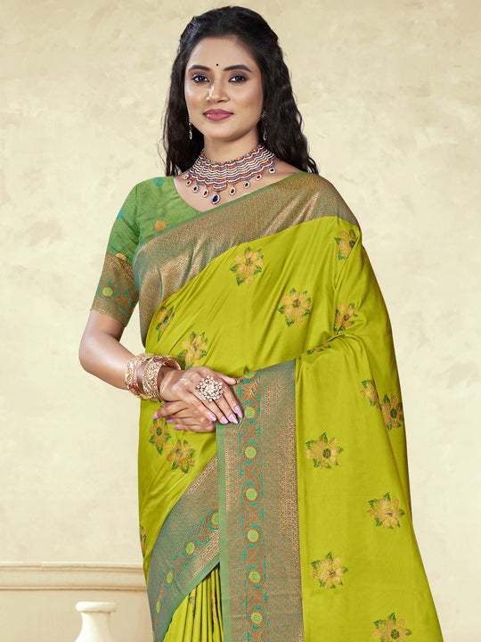 Sea Green Silk Saree With Blouse Piece