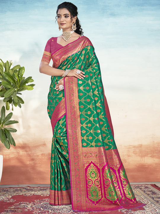 Green Silk Saree With Blouse Piece