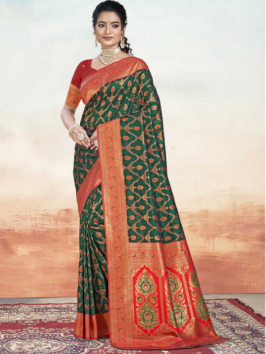 Green Silk Saree With Blouse Piece