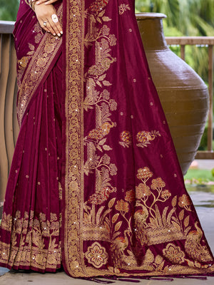 Magenta Silk Saree With Blouse Piece