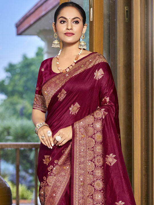 Magenta Silk Saree With Blouse Piece