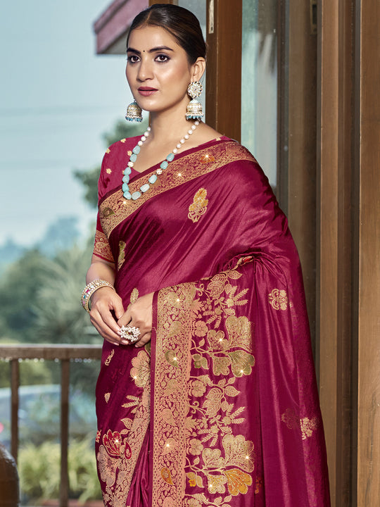 Magenta Silk Saree With Blouse Piece