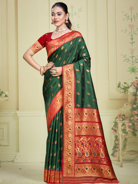 Green Silk Saree With Blouse Piece