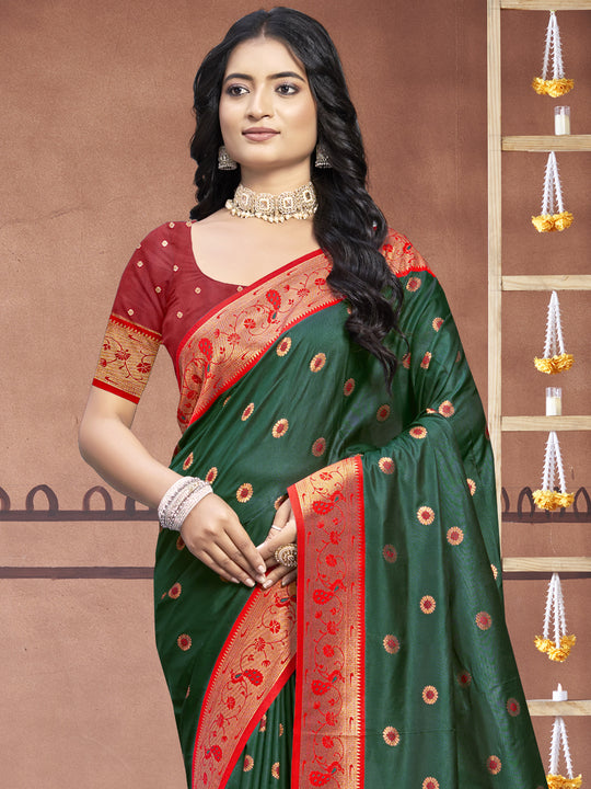 Green Silk Saree With Blouse Piece
