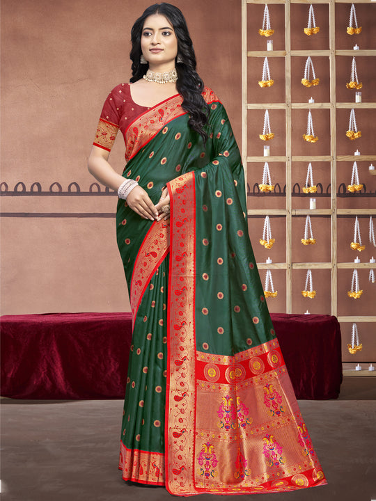 Green Silk Saree With Blouse Piece