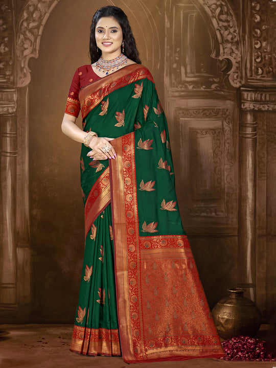 Green Silk Saree With Blouse Piece