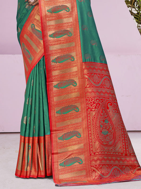 Green Silk Saree With Blouse Piece