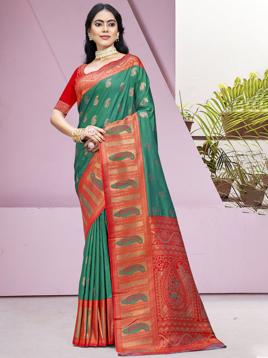 Green Silk Saree With Blouse Piece