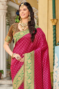 Magenta Banarasi Silk Saree With Blouse Piece