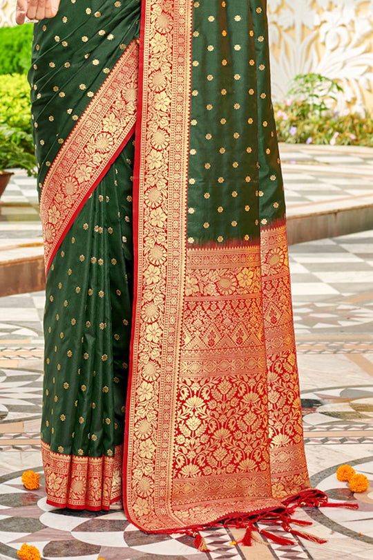 Purple Banarasi Silk Saree With Blouse Piece