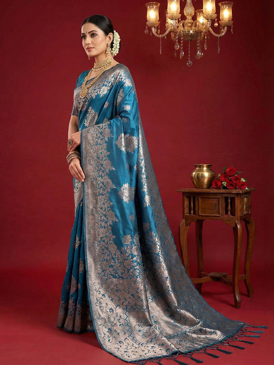 Teal Blue Silk Blend Saree With Blouse Piece
