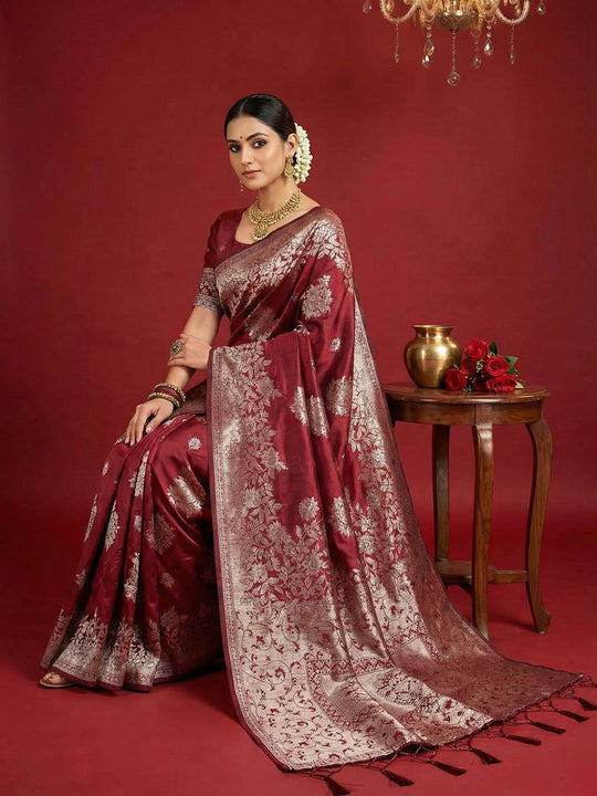 Maroon Silk Blend Saree With Blouse Piece