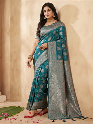 Sea Green Silk Blend Saree With Blouse Piece
