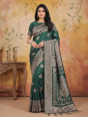 Green Silk Blend Saree With Blouse Piece
