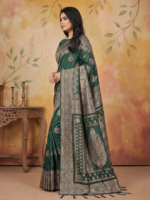 Green Silk Blend Saree With Blouse Piece