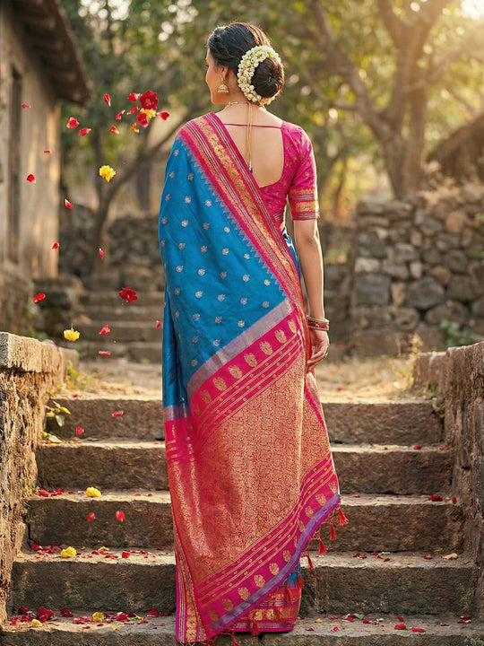 Blue Soft Silk Saree With Blouse Piece
