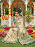 Green  SOFT SILK Saree With Blouse Piece