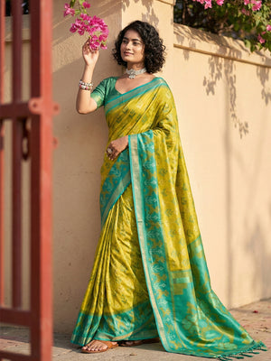 Mustrad Yellow Pochampalli Silk Saree With Purple Blouse Piece