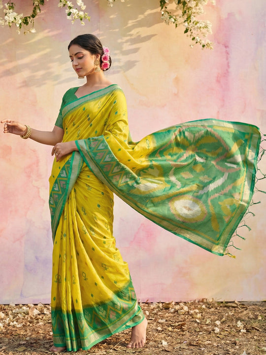 Green Soft Silk Saree With Blouse Piece