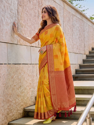 Yellow Linen Cotton Saree With Blouse Piece