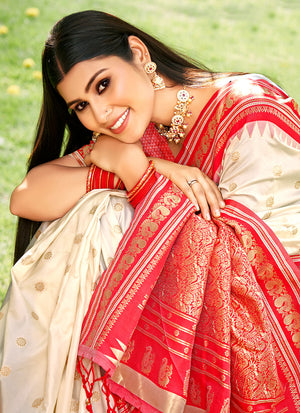 Cream Soft silk Saree With Blouse Piece