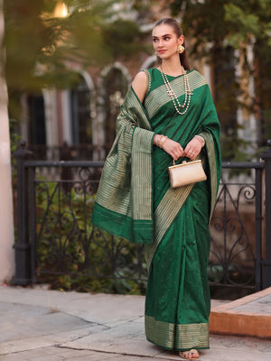 Deep Green Cotton Blend Saree With Blouse Piece