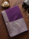 Vibrate Purple Cotton Blend Saree With Blouse Piece