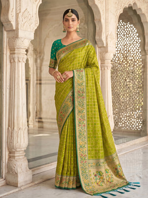 Green Banarasi Silk Saree With Blouse Piece