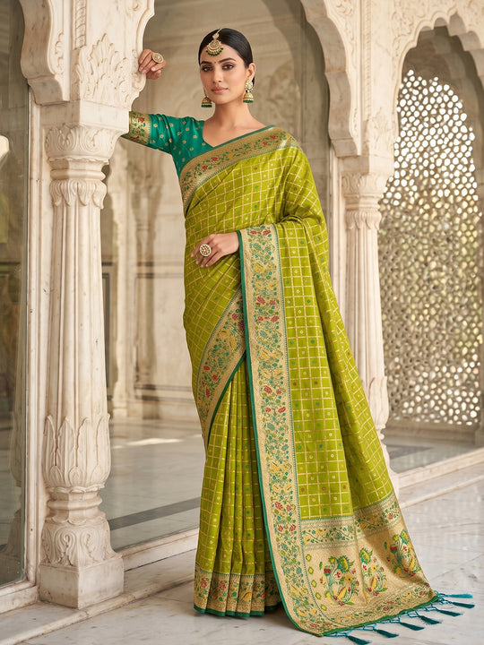 Green Banarasi Silk Saree With Blouse Piece