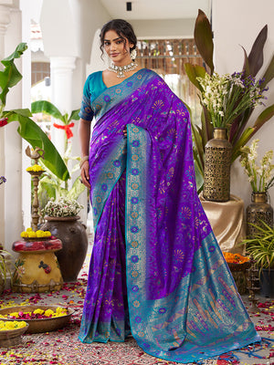Violet Soft Silk Saree With Teal Blue Blouse Piece
