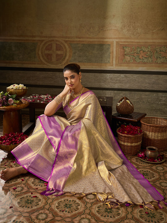 Cream Kanchivaram Silk Saree With Blouse Piece