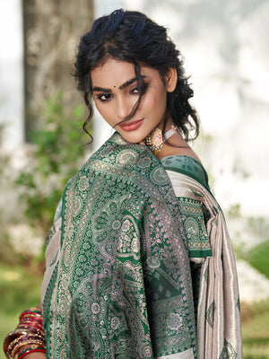Cream With Dark Green Silk Blend Saree With Blouse Piece