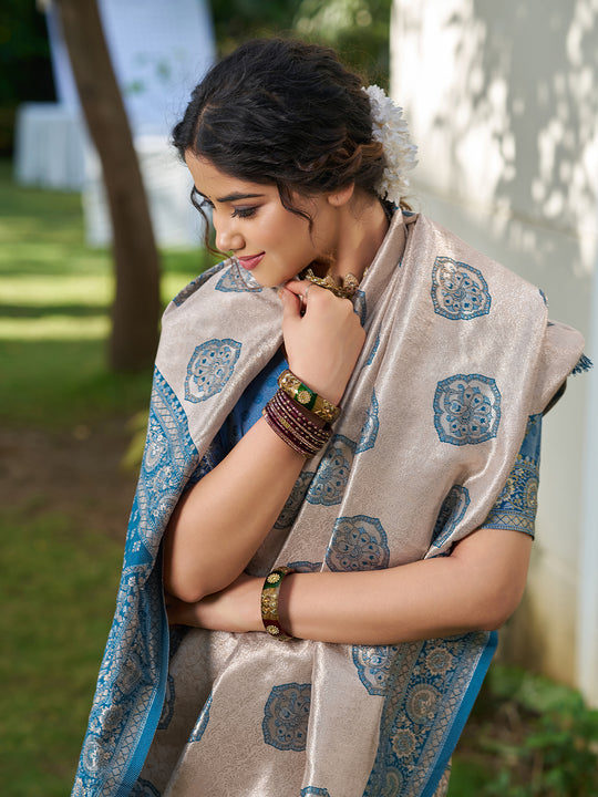 Cream With Blue Silk Blend Saree With Blouse Piece