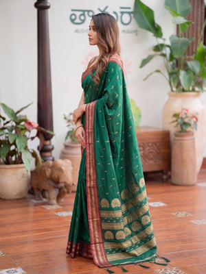 Green Soft Silk Saree With Blouse Piece