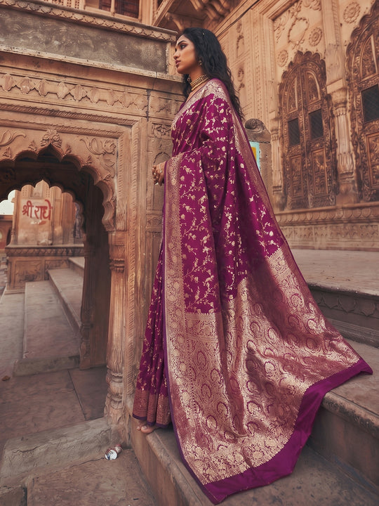 Wine Art Silk Saree With Blouse Piece