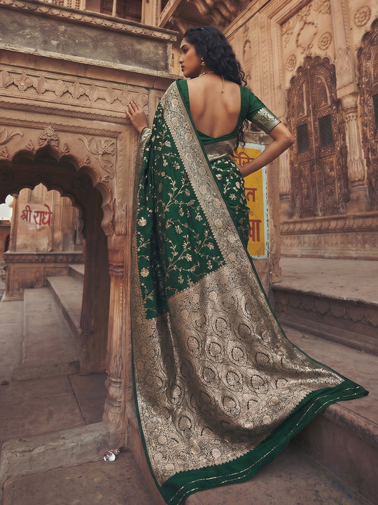 Green Art Silk Saree With Blouse Piece