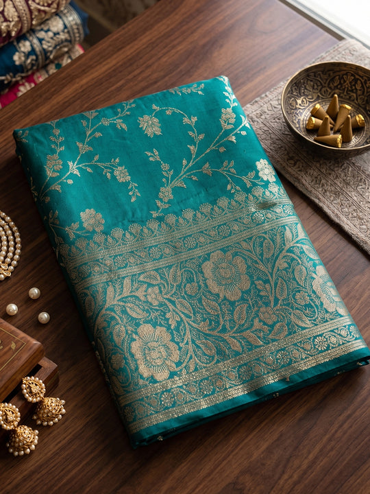 Rama Green Art Silk Saree With Blouse Piece