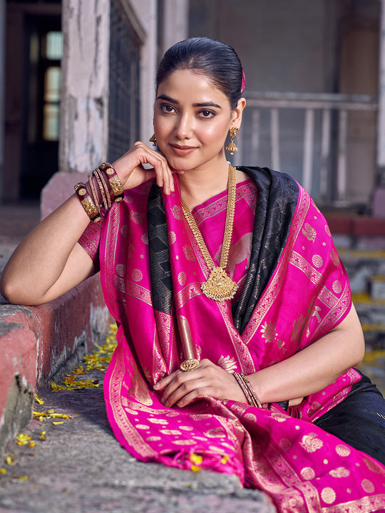 Black Soft Silk Saree With Blouse Piece