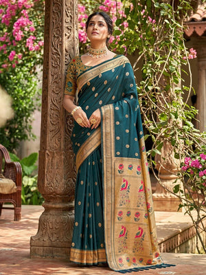 MORE PICH COLOR SOFT SILK Saree With Blouse Piece