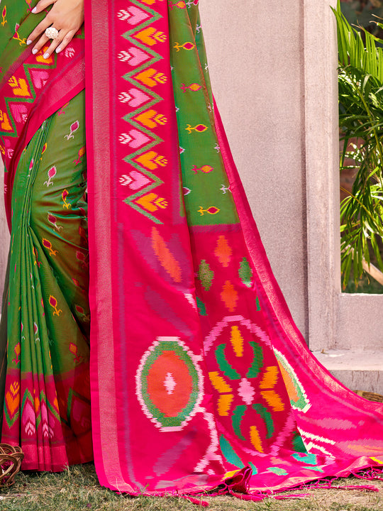Mehandi Pochampalli Silk Saree With Blouse Piece