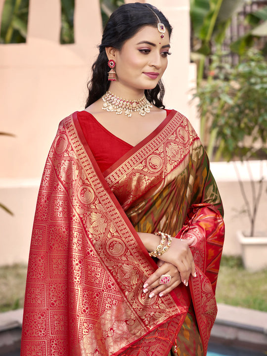 Mehndi Pochampalli Silk Saree With Blouse Piece