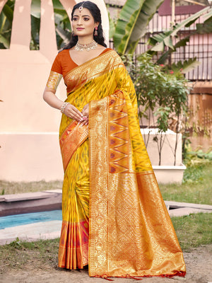 Yellow Pochampalli Silk Saree With Blouse Piece